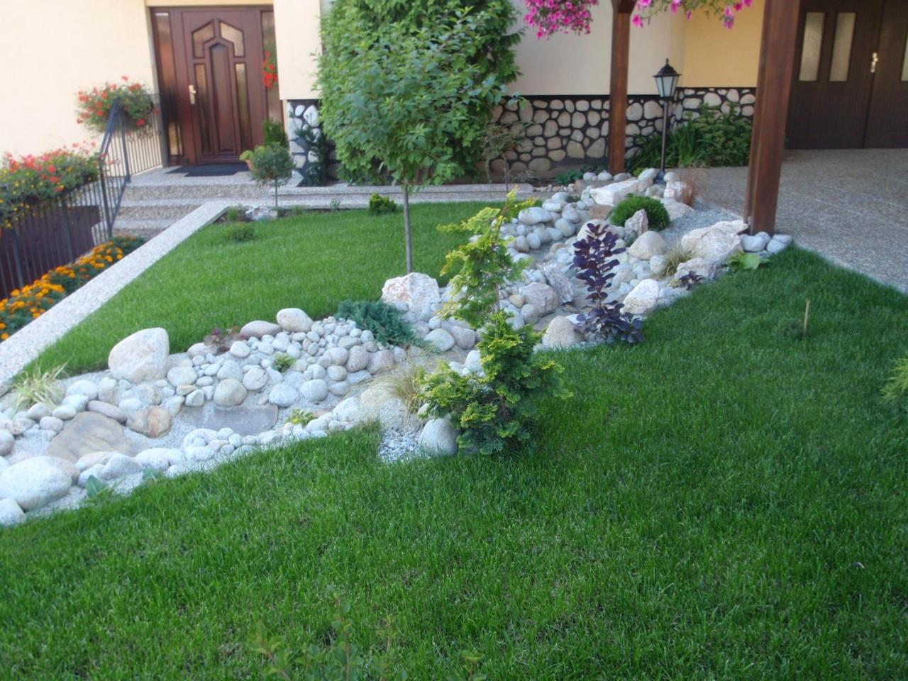 Privat Luptak Hotel Strba Exterior photo